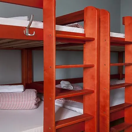 Vandrarhem Big Bed *